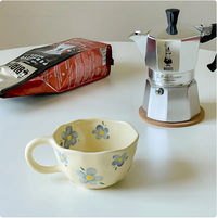Taza de Cerámica Pintada a Mano