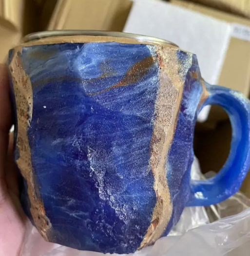 Taza de Café con Efecto Cristal Mineral