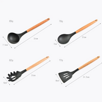 Set de 12 Utensilios de Silicona con Mango de Madera