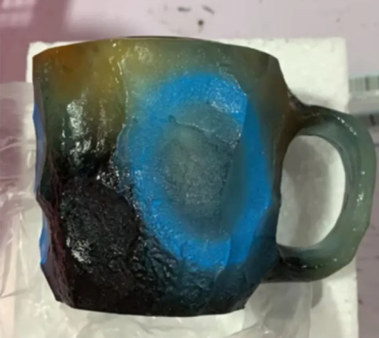 Taza de Café con Efecto Cristal Mineral